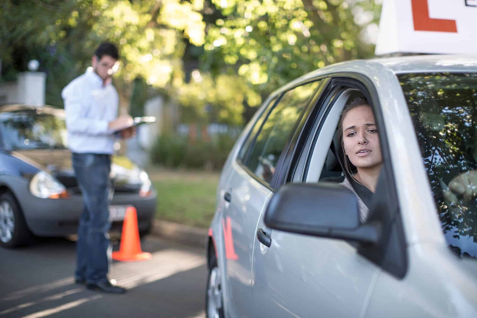 teenage-girl-during-driving-license-test-2022-12-16-22-13-43-utc.jpg